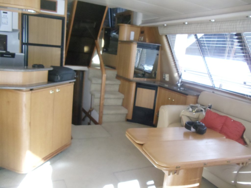 stevetaylor2000modelbayliner48hideaway026.jpg